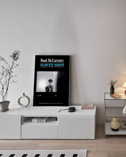 Self-portrait in my room at the Asher family home, Wimpole Street, London, December 1963ポスター【Paul McCartney│ポール・マッカートニー】（68.5cm×97.1cm）